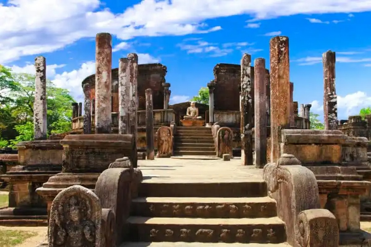 Anuradhapura-Polonnaruwa-ancient-Cities
