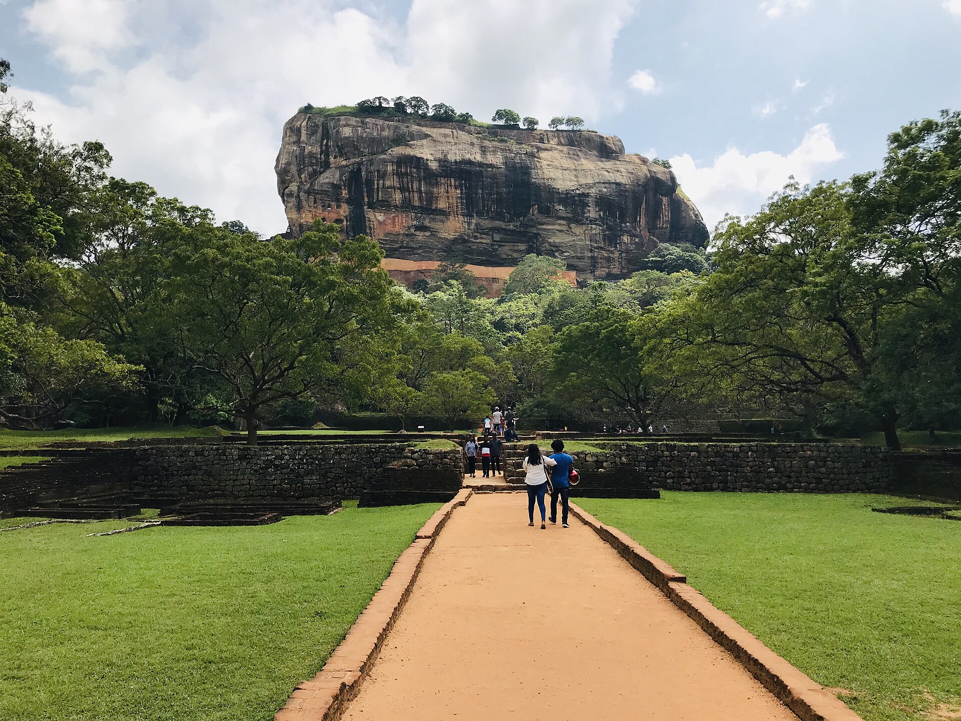 best time to visit Sri Lanka - Sigiriya rock fortress in the Cultural Triangle