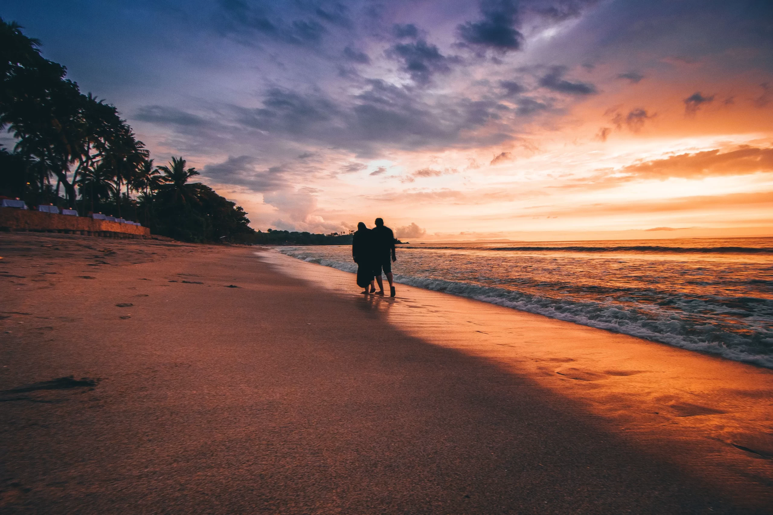 best month to visit Sri Lanka beaches - calm seas and clear skies