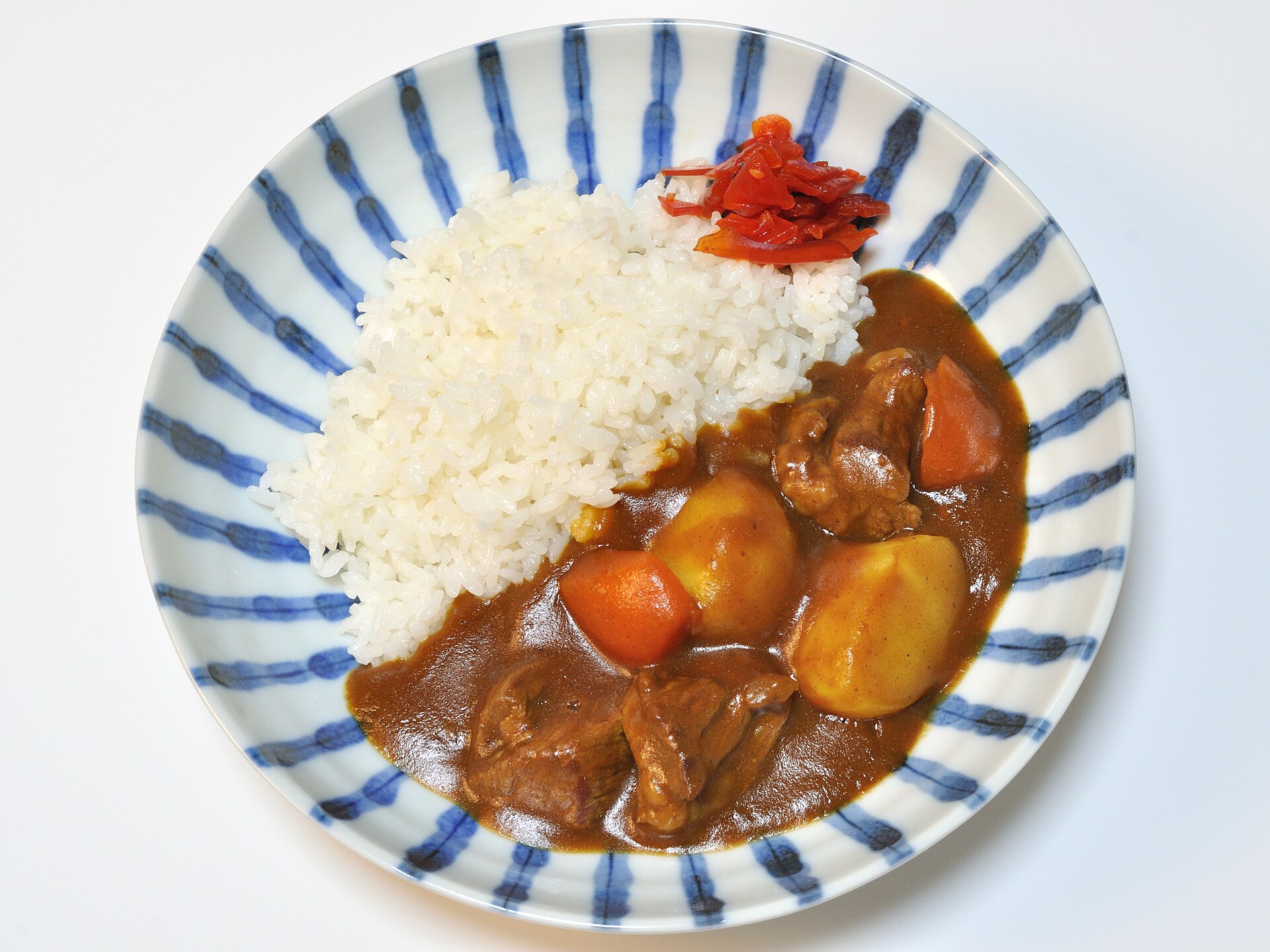 Sri Lanka food cost per day - rice and curry plate, the national meal